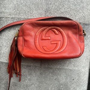 Gucci Soho Disco bag in red